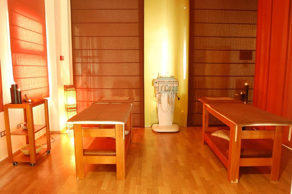 Hotel Tematico Costa Del Sol توريمولينوس المظهر الخارجي الصورة