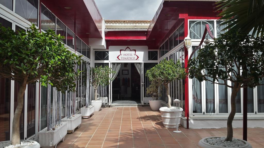 Hotel Tematico Costa Del Sol توريمولينوس المظهر الخارجي الصورة