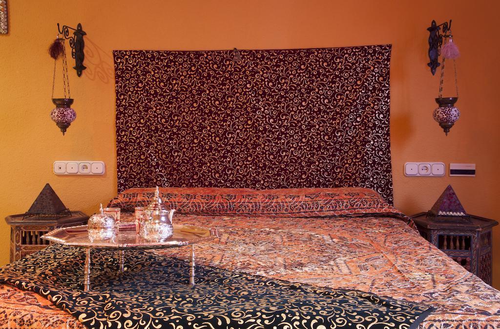 Hotel Tematico Costa Del Sol توريمولينوس المظهر الخارجي الصورة